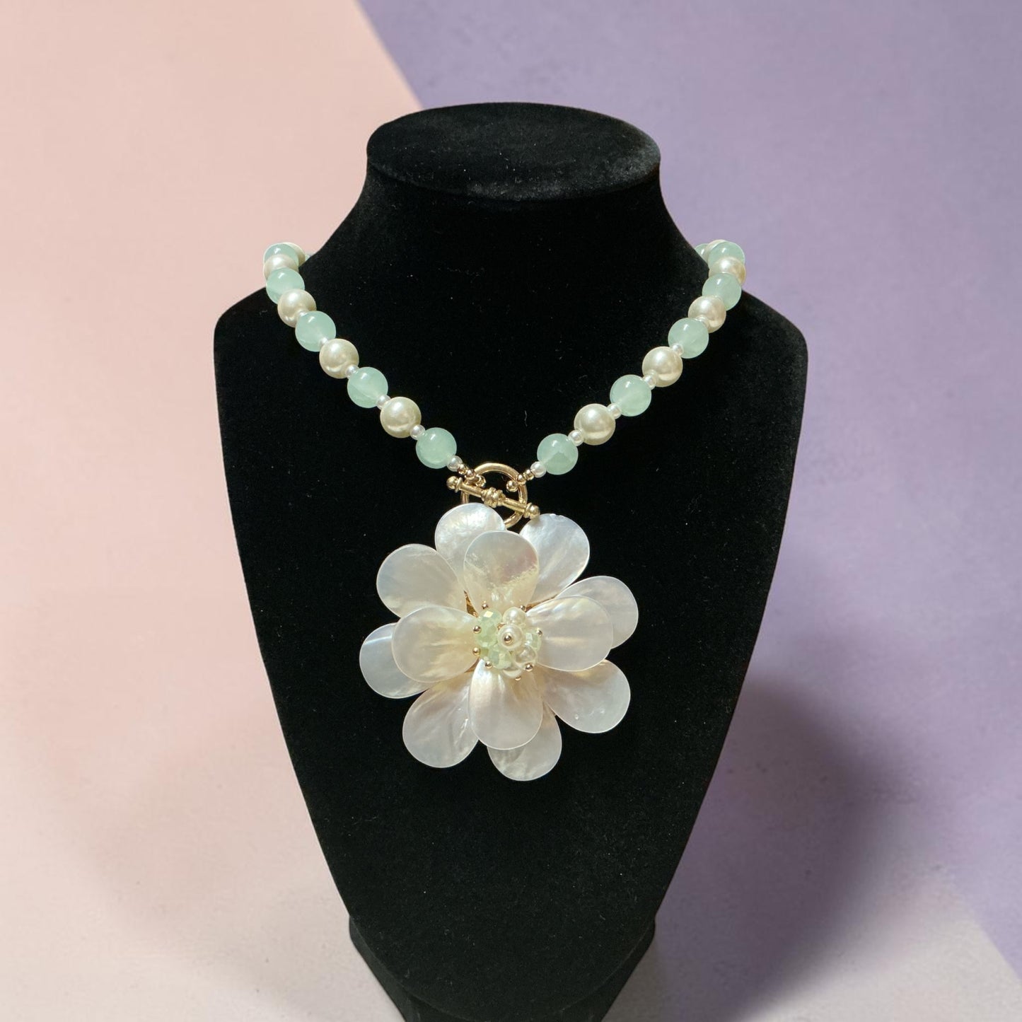 Gardenia Mother of Pearl Flower Necklace – Handmade Natural Stone & Seashell Statement Necklace