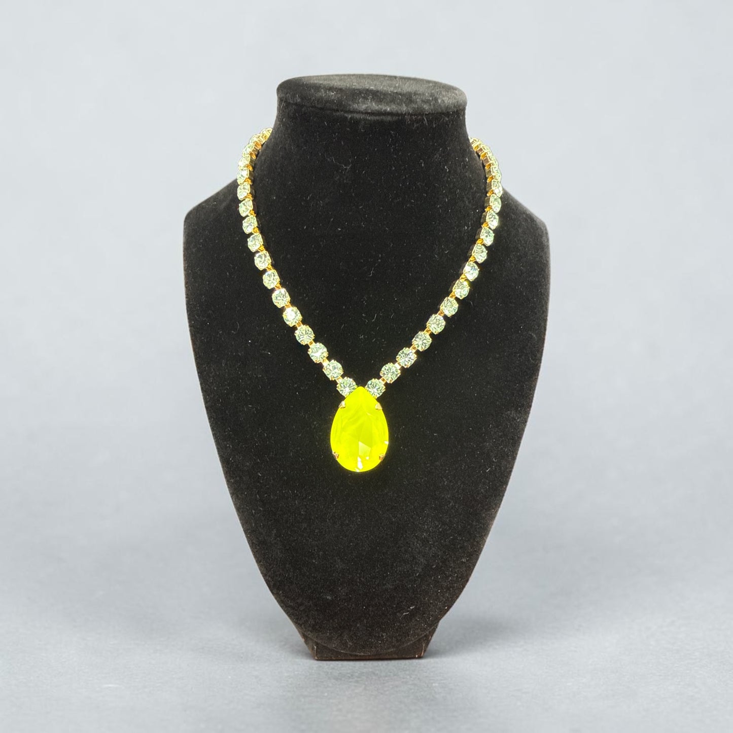 Melinda Necklace in peridot and neon yellow
