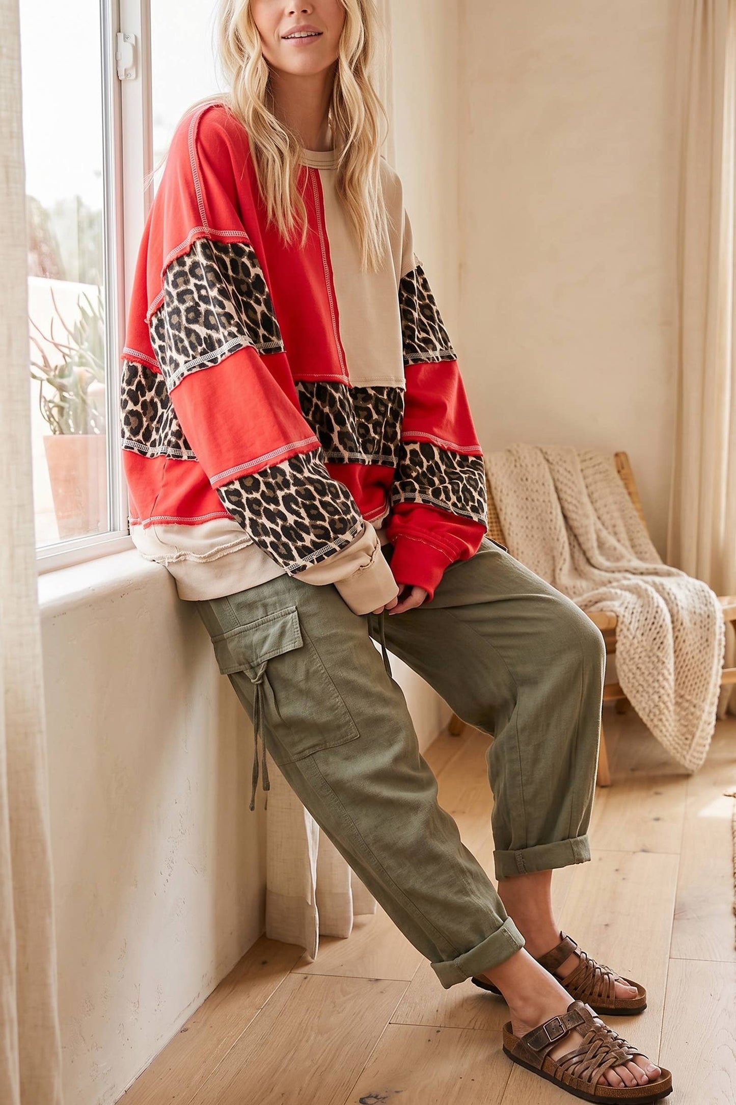 LEOPARD PATCHWORK OVERSIZED SWEATSHIRT