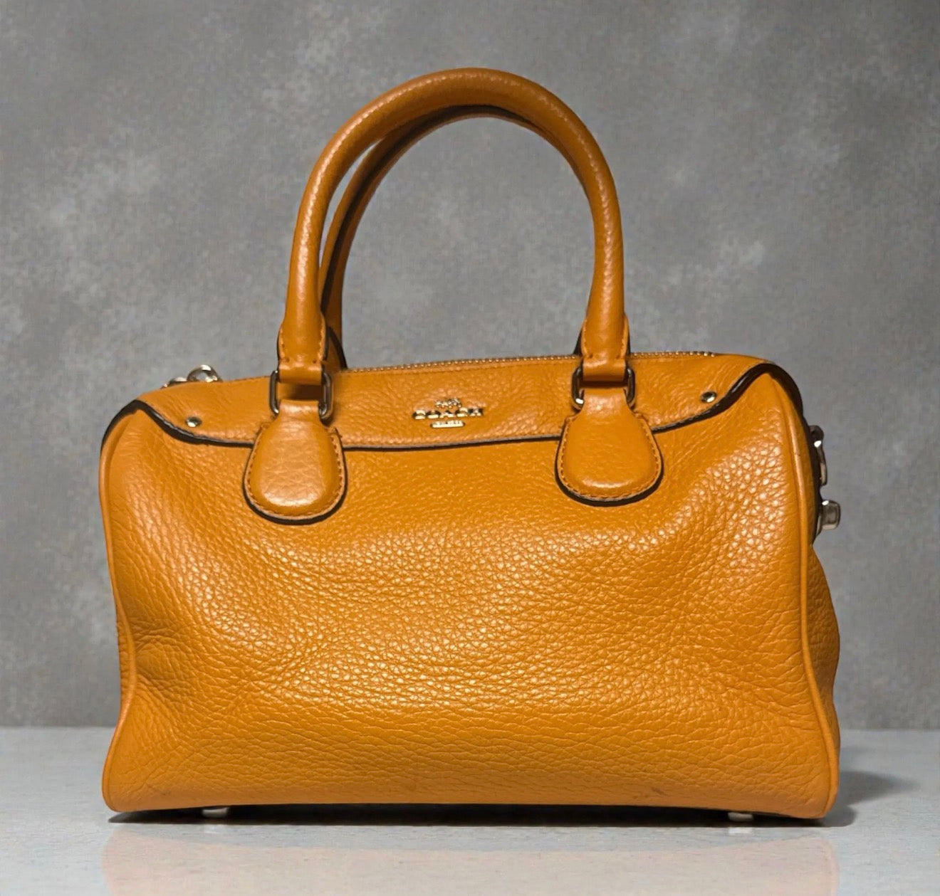 🧡 Authentic Coach Pebbled Leather Crossbody Satchel