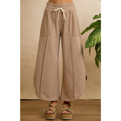 FRENCH TERRY OUT SEAM DETAIL TULIP HEM PANTS